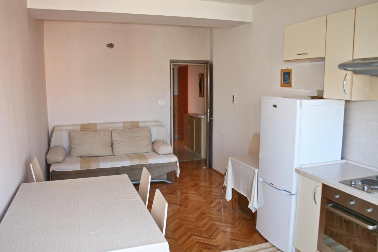 Apartments With A Parking Space Bilo, Primosten - 12868 ภายนอก รูปภาพ